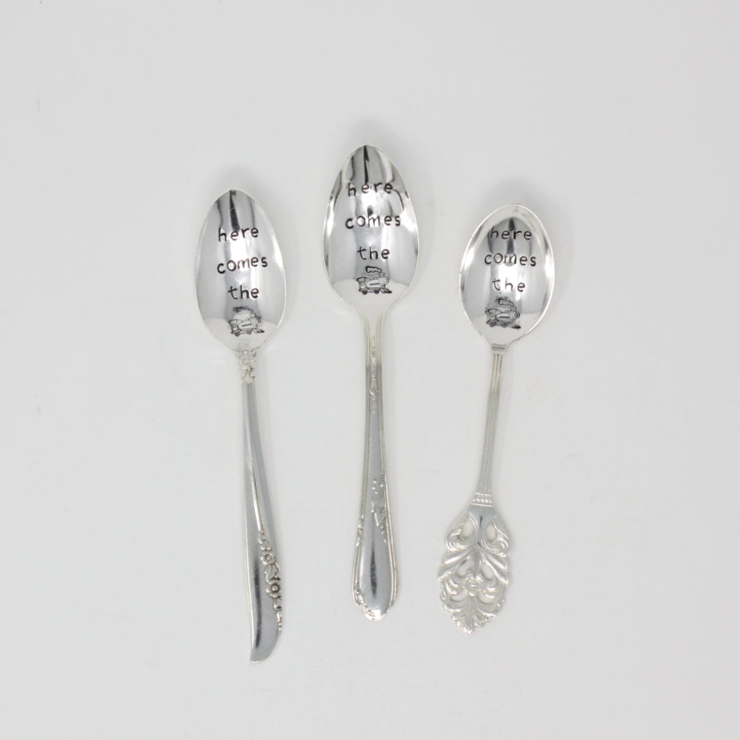 Vintage Pair of Baby Spoons -   Baby spoon, Vintage, Serving utensils