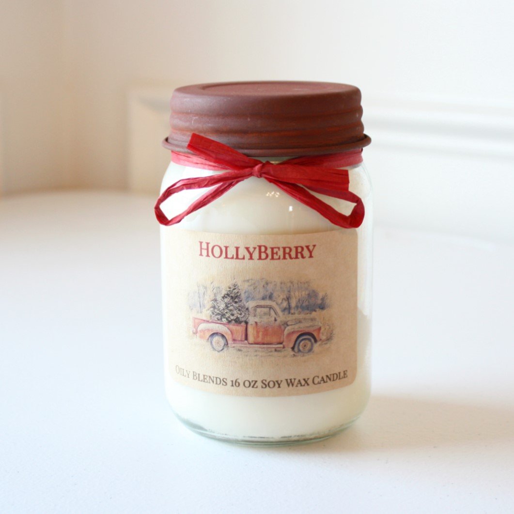 Hollyberry - Cotton Wick Soy Candle - Made in the USA